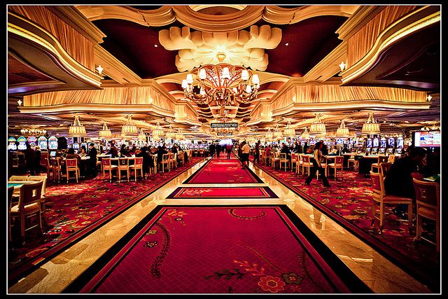 House of Fun آن لائن کیسینو میں اصل گیمز